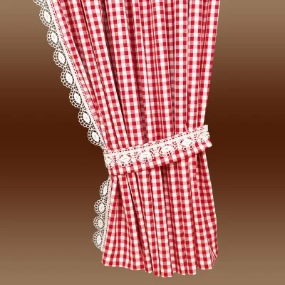 Set 2 Landhaus-Dekoschals Helena rot-weiß Detail Raffhalter
