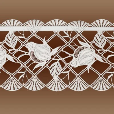 Feenhaus-Spitzenkante Anja 13 cm hoch Detailansicht