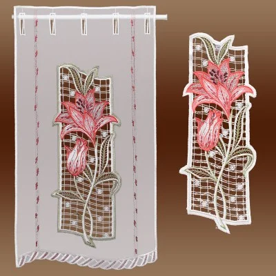 Fensterbild Lilie Spitzenbild Echte Plauener Spitze rot mit Gardine