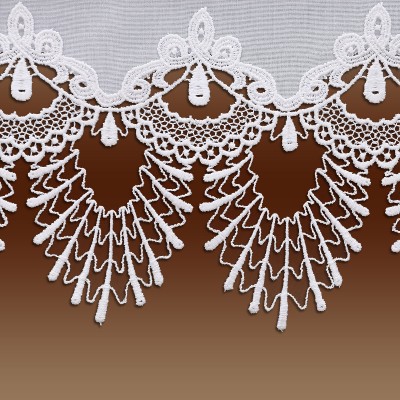 Feenhaus-Spitzengardine Nastja weiss Detail