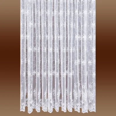 Florentiner Tüllstickerei Store Magdalena ohne Hintergrund