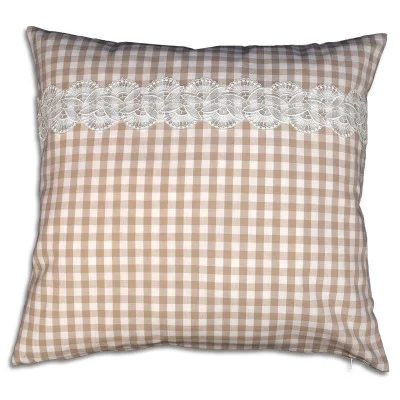 Kissenhülle Hannah beige-weiß kariert mit Spitzenbesatz aus Plauener Spitze 50 x 50 cm