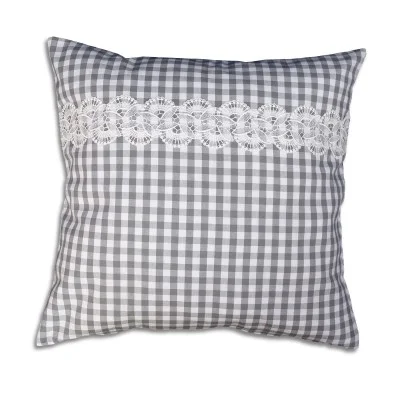 Kissenhülle Hannah grau-weiß kariert mit Spitzenbesatz 50 x 50 cm