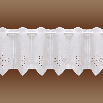 Kurzgardine Irmi Lochstickerei auf weißem Polyesterbatist Einzelansicht 30 cm