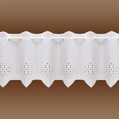 Kurzgardine Irmi Lochstickerei auf weißem Polyesterbatist Einzelansicht 30 cm