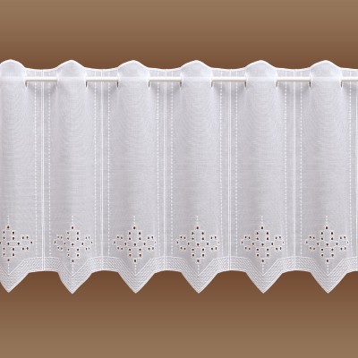 Kurzgardine Irmi Lochstickerei auf weißem Polyesterbatist 45 cm hoch vor einfachem Hintergrund