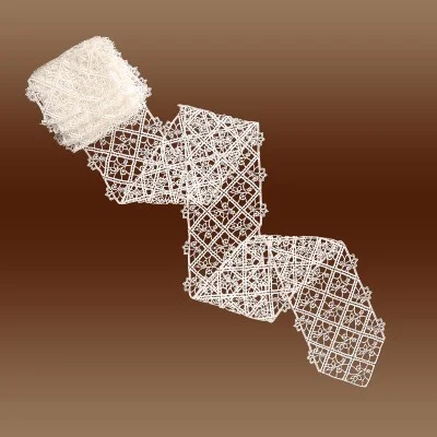 Spitzenband Sissi 18 cm breit Meterware Muster