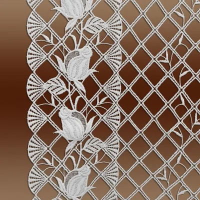 Spitzengardine Anja mit Rosenmuster in weiß Detailbild