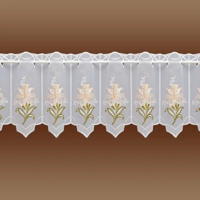 Kurzgardine Lilie in lachs traditionell bestickt mit Plauener Spitze