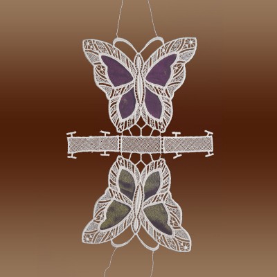 Spitzen-Täschchen Schmetterling aus Plauener Spitze