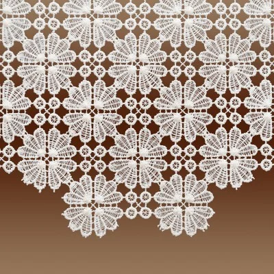 Spitzen-Scheibenhänger Roana Plauener Spitze natur Detailansicht Stickerei