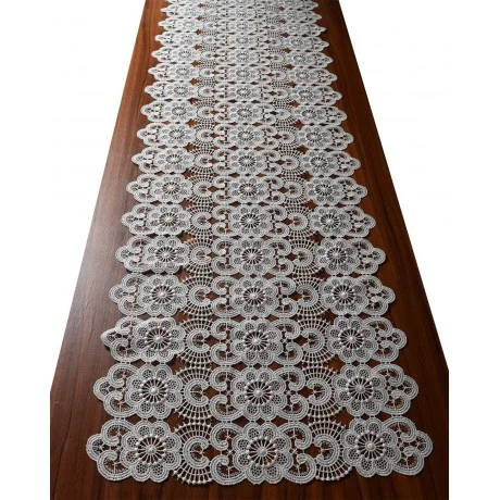 Traumhafter Luftspitzen-Tischläufer Anny Plauener Spitze auf Tisch