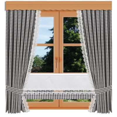 Kurzstore Hannah schwarz-weiß kariert mit Spitzeneinsatz am Fenster dekoriert