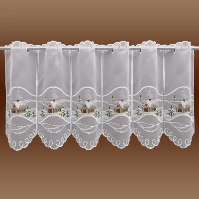 Panneaux Haus im Schnee mit Tannen aus Plauener Spitze Musterbild