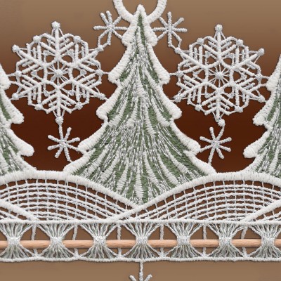 Windspiel Spitzenbild Winterwald Detailbild