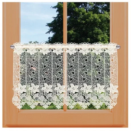 Kurzgardine Aurora Plauener Stickerei an einem Fenster