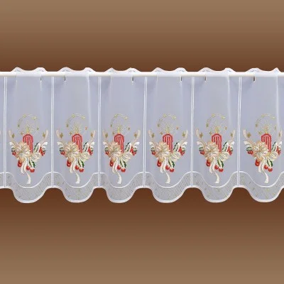 Scheibengardine Weihnachtskerze vor einem Hintergrund