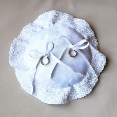 Ringkissen Traumzeit rund mit Ringen