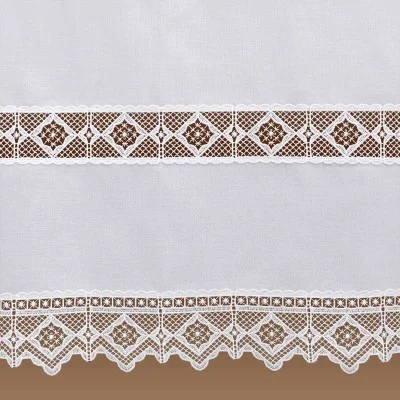 Scheibengardine Luisa Detailbild Plauener Stickerei