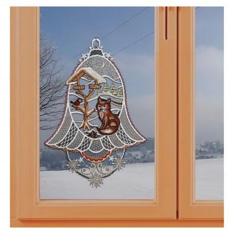Spitzenbild Fuchs mit Glocke am Fenster