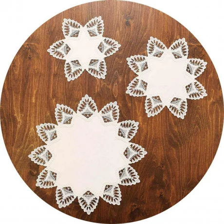 Sternförmiges Tischdecken-Trio Viola aus Plauener Stickerei