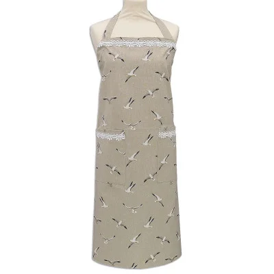 Latzschürze Ilma mit Möwen und Plauener Spitze