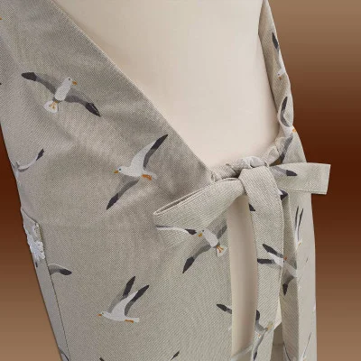 Schürze Ilma mit Möwen und verstellbaren Bindeband