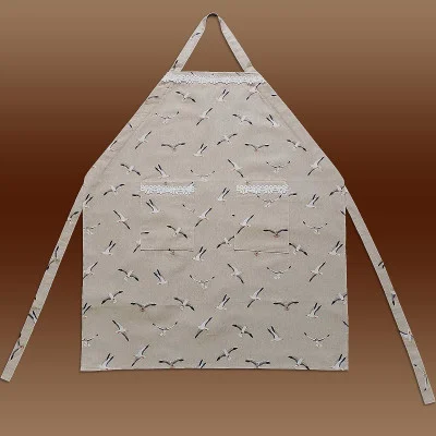 Latzschürze Ilma im Ganzen abgebildet