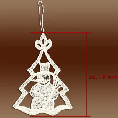 Weihnachtsbaum mit Schneemann aus Plauener Stickereikunst in Natur