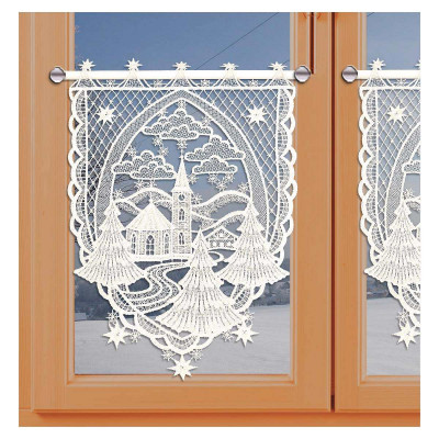 Scheibenhänger Schneezauber mit Kirche an einem Holzfenster dekoriert
