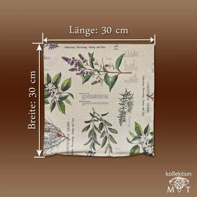 Ein quadratischer beiger Kissenbezug mit botanischen Illustrationen von Kräutern und Pflanzennamen. Die Abmessungen betragen 30 cm x 30 cm. Der Hintergrund ist ein Farbverlauf in Brauntönen. Das Logo „kollektion MT“ befindet sich in der unteren rechten Ecke.
