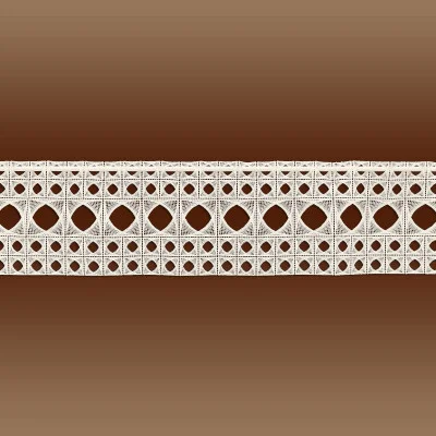 Eine Feenhausgardine aus aufwendiger beiger Spitze mit einem sich wiederholenden geometrischen Muster aus Quadraten und Rauten vor einem braunen Hintergrund mit Farbverlauf.