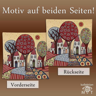 Zwei dekorative Kissenhüllen in Retro-Optik mit farbenfrohen, stilisierten Bäumen und Häusern. Der Text auf Deutsch lautet „Motiv auf beiden Seiten! Vorderseite“ und „Rückseite“. Das Logo der Kollektion MT befindet sich in der Ecke.