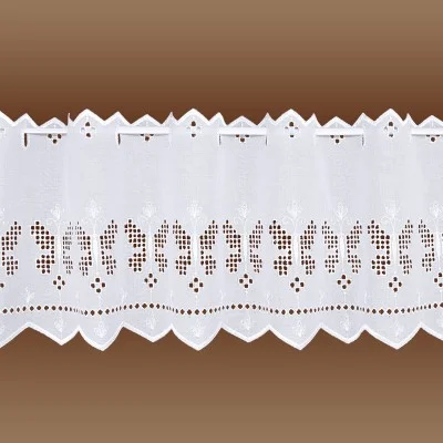 Landhausgardine Antonett mit weißer Schmetterlings-Stickerei kurze Variante