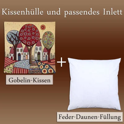 Zwei Kissen: eine Kissenhülle in Retro-Optik mit bunten Häusern und gemusterten Bäumen, beschriftet mit „Gobelin-Kissen“, und ein schlichtes weißes Kisseninlett mit der Aufschrift „Feder-Daunen-Füllung“. Der deutsche Text oben lautet „Kissenhülle und passendes Inlett“.