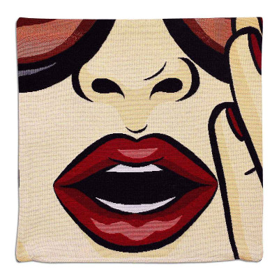 Ein dekoratives Kissen mit einem Pop-Art-Design eines Frauengesichts mit kräftigen roten Lippen, dunkler Sonnenbrille und einem erhobenen Finger auf der rechten Seite, der eine Schockiert-Geste suggeriert.
