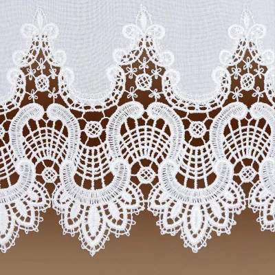 Feinste Spitzen-Feenhausgardine Safira Detail Spitzenkante